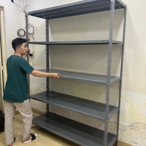 ke-v-lo-gia-re-quan-7