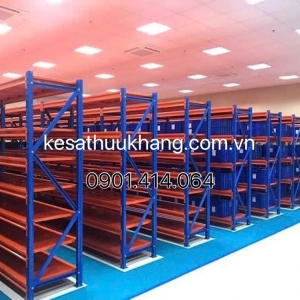 ke-trung-tai-huu-khang-thiet-ke-theo-yeu-cau-ben-bi-va-an-toan